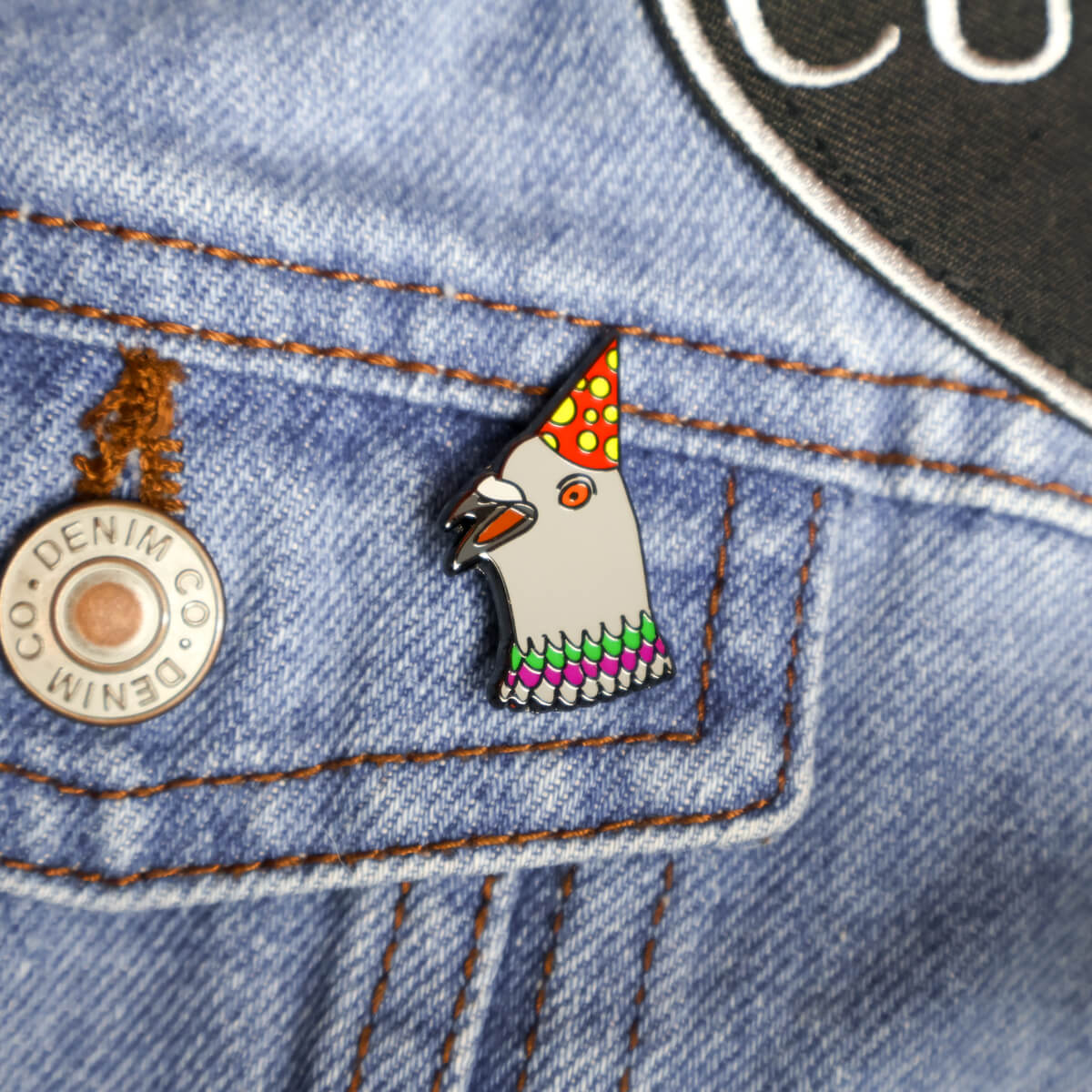 Party Pigeon Enamel Pin • Luna