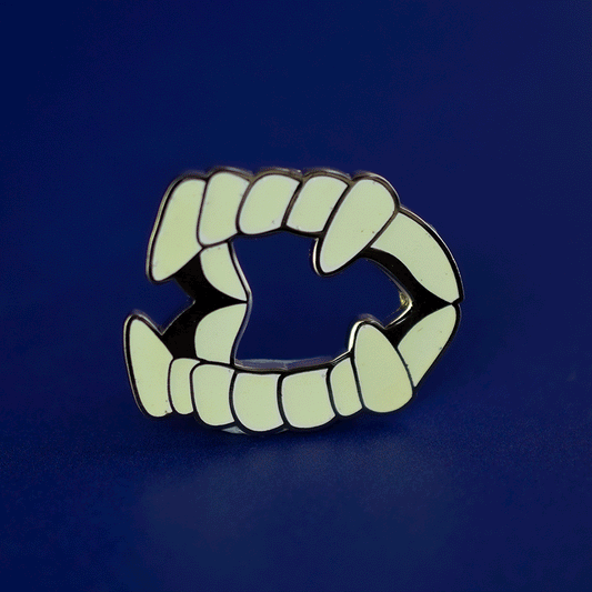 Plastic Dracula Teeth Enamel Pin | Luna