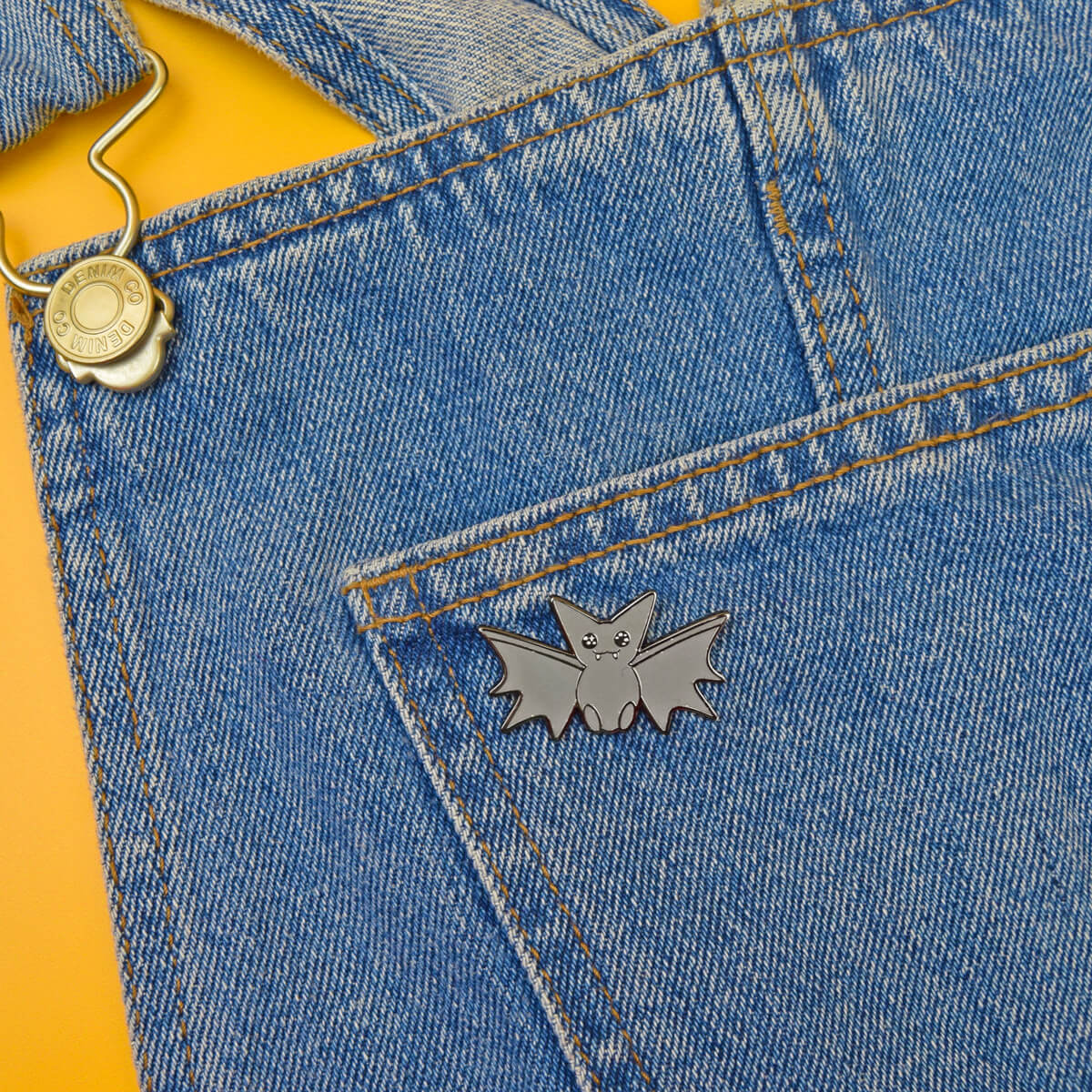 Cute Bat Enamel Pin | Luna
