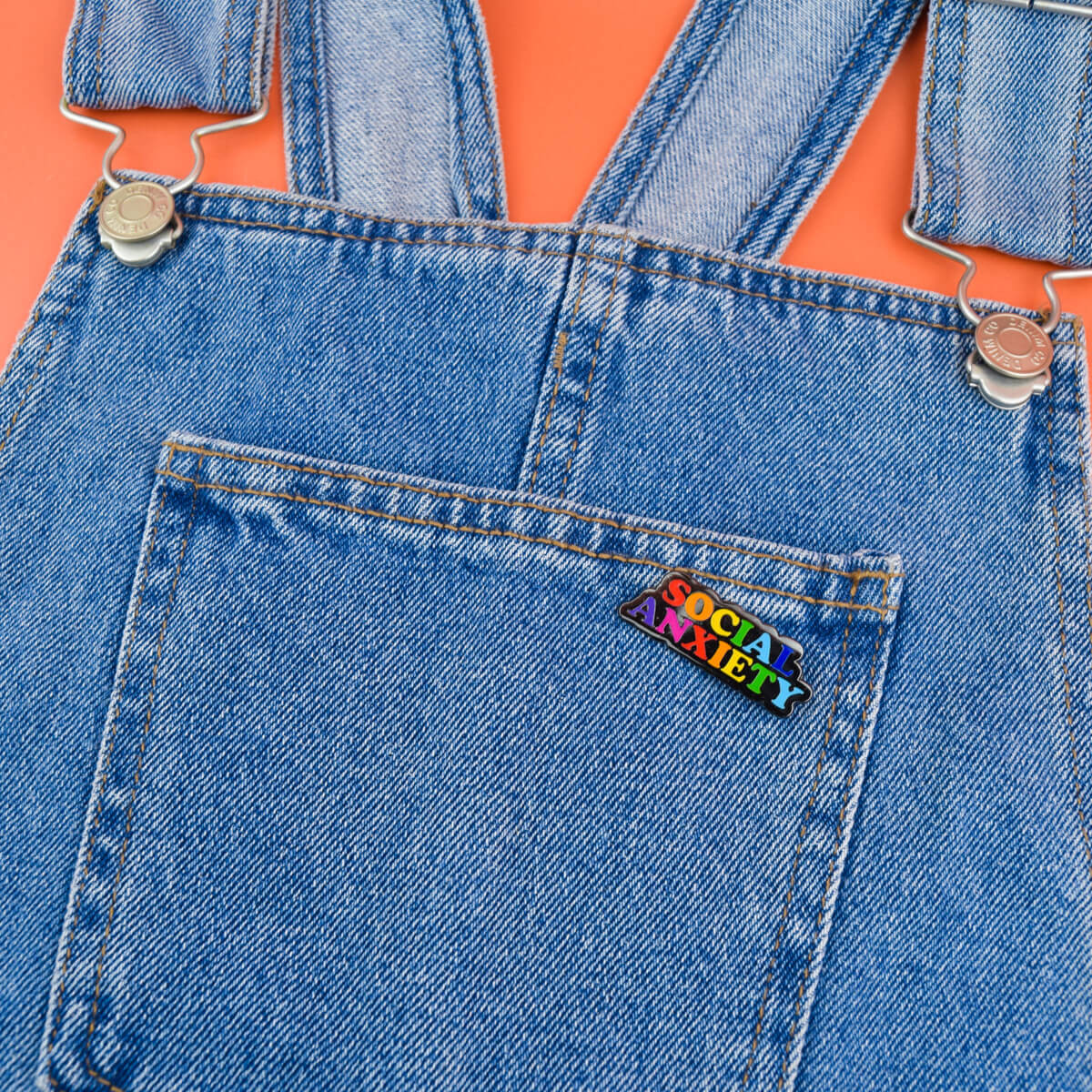 Social Anxiety Pin - Luna