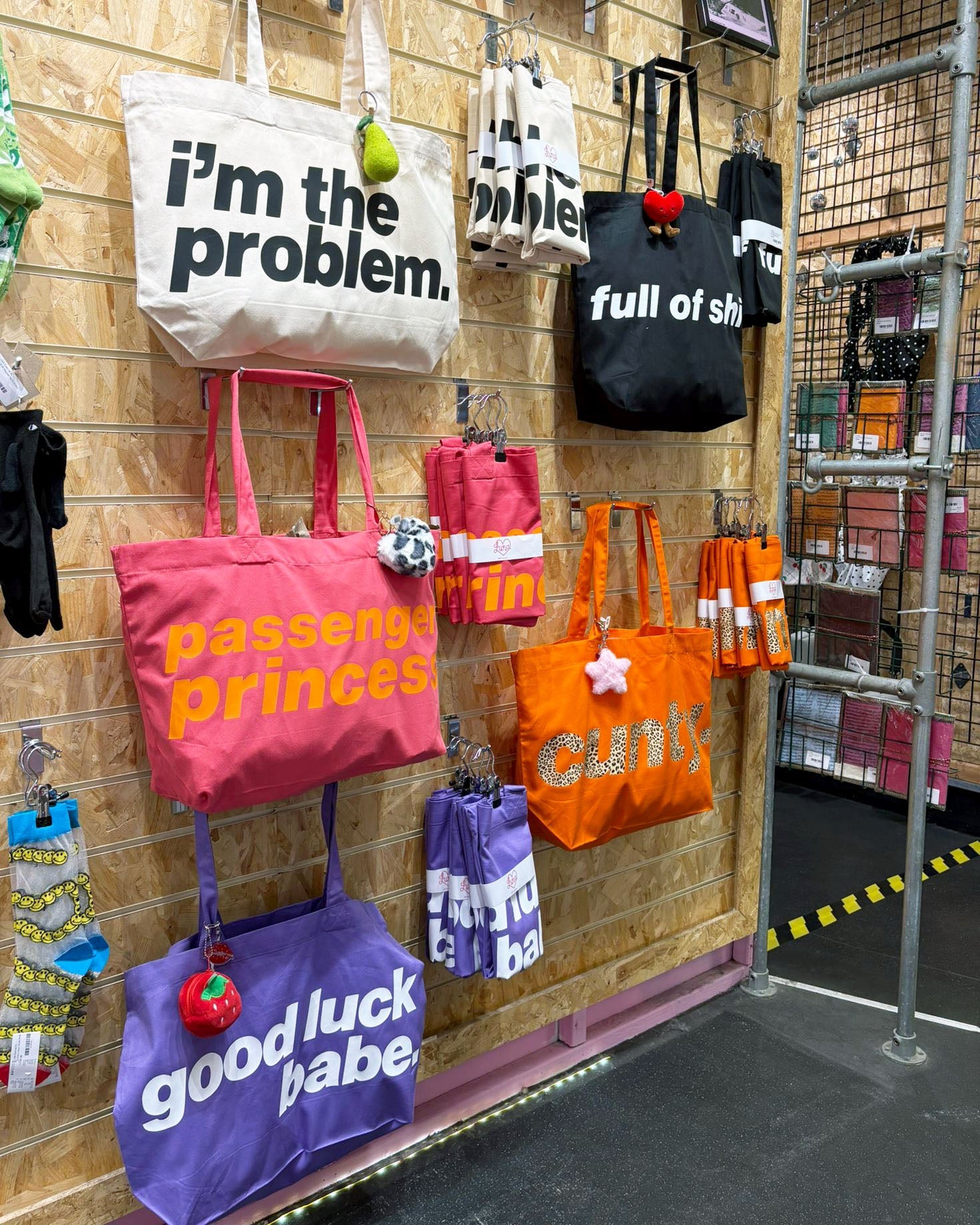 Tote Bags - Luna