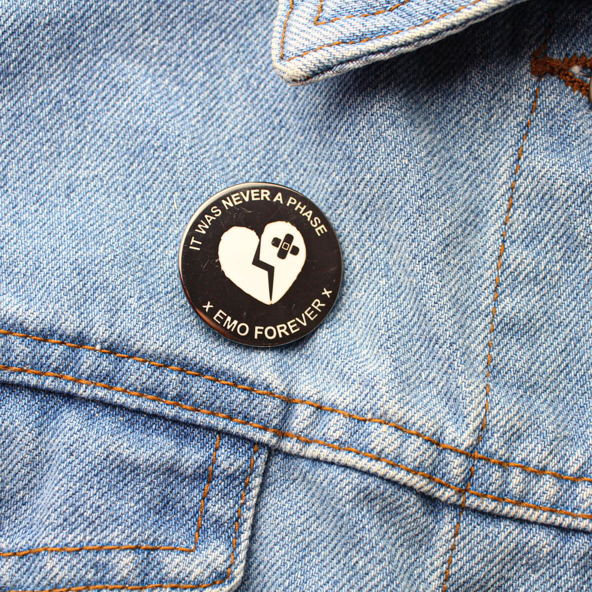  Emo Forever Enamel Pin | Luna