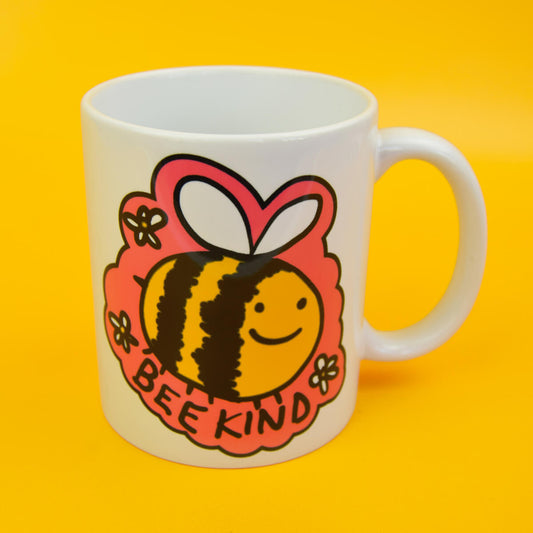 Belinda the Kindness Bee Mug | Luna